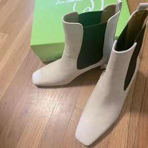 Sam Edelman Chelsea Boots NEW! White size 8